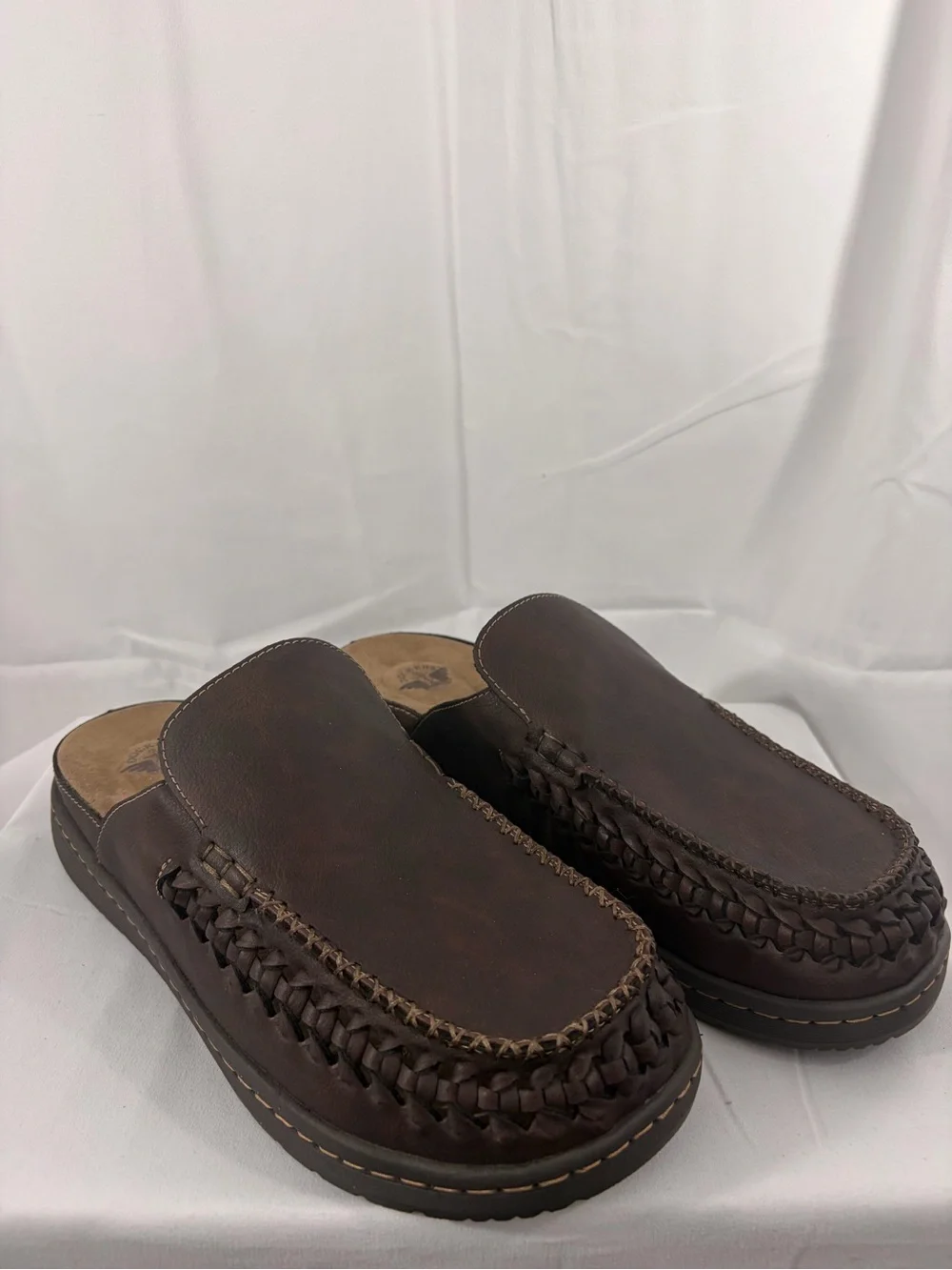 NWT Dockers Men's Size 11 Brown Leather Slip-Ons